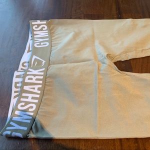 Gymshark seamless leggings, sage green, size small